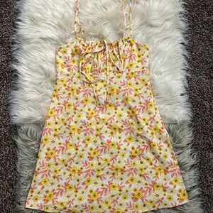 FOREVER 21 mini floral flower mini dress